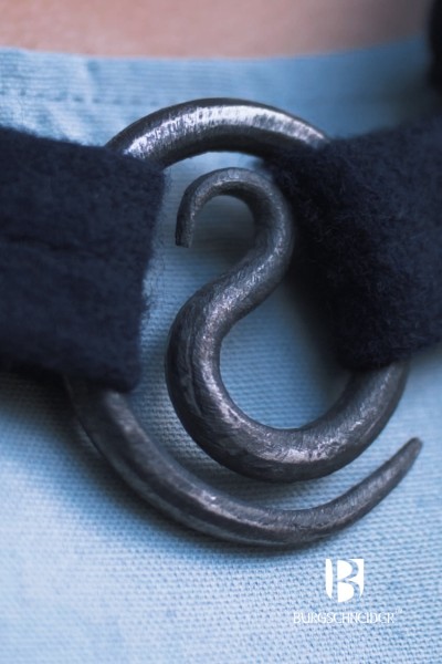 Fantasy Spiralfibel Lukka aus Stahl von Burgschneider