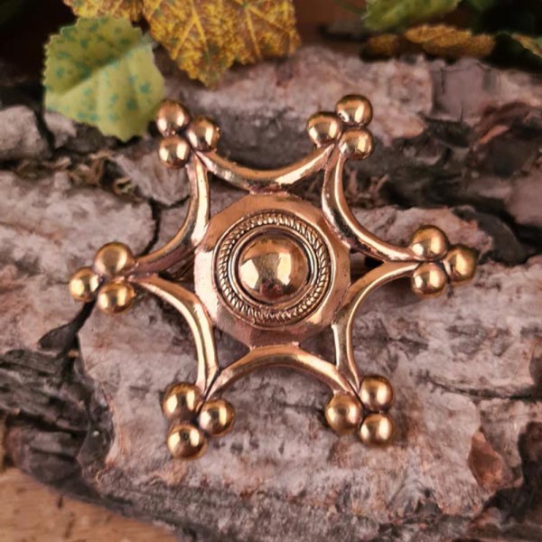 Mittelalter Fibel Uta von Naumburg aus Bronze
