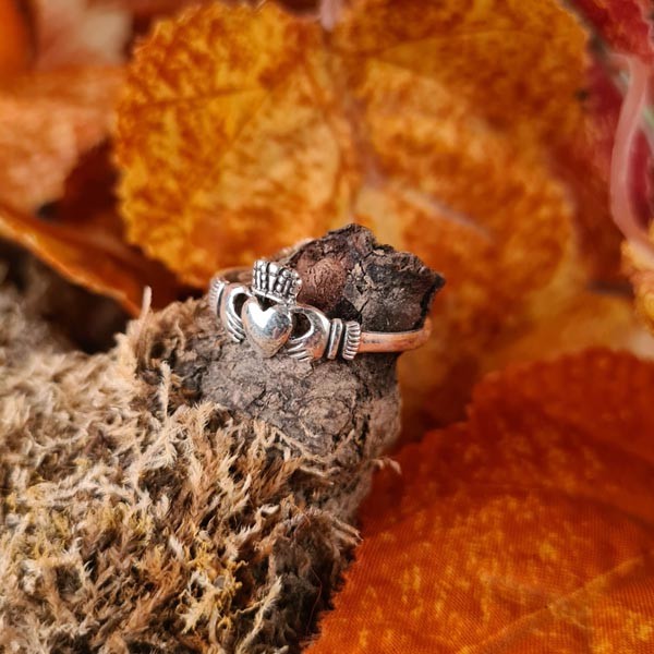 Claddagh-Ring aus Silber
