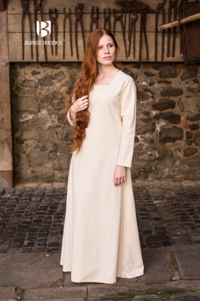 Renaissance Unterkleid Johanna von Burgschneider