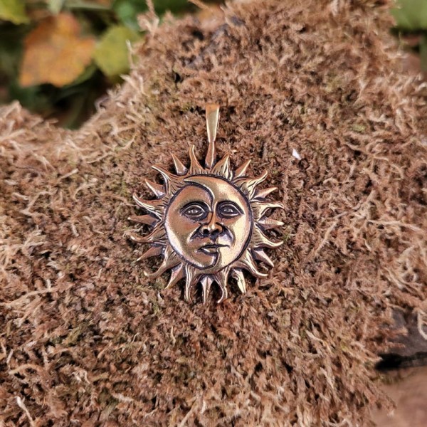 Wicca Bronzeamulett Sonne & Mond