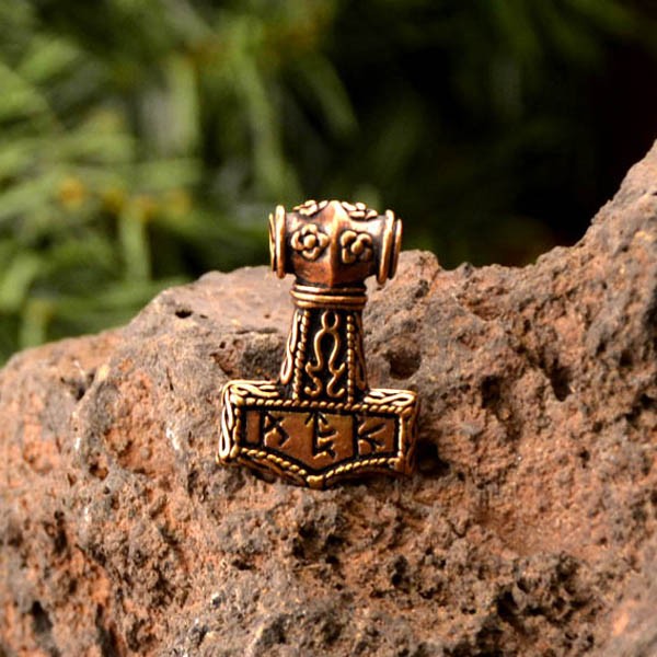 Thors Hammer mit Binderunen aus Bronze