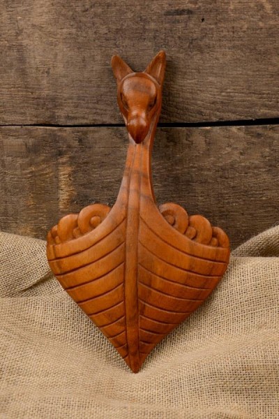 Wandschmuck Drachenboot aus Holz