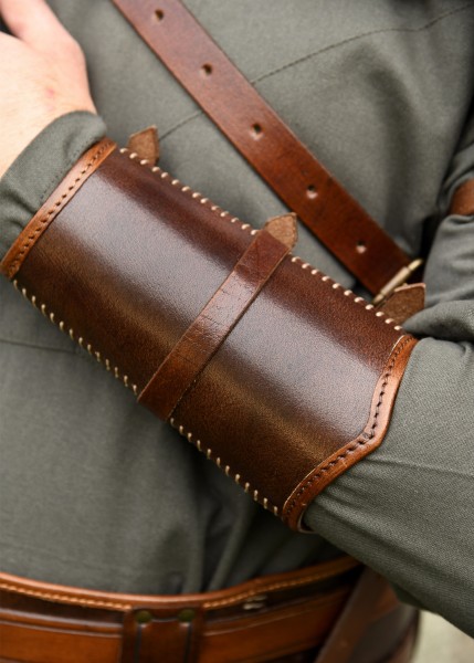 Lederarmschützer mit Schnallen Paar braun
