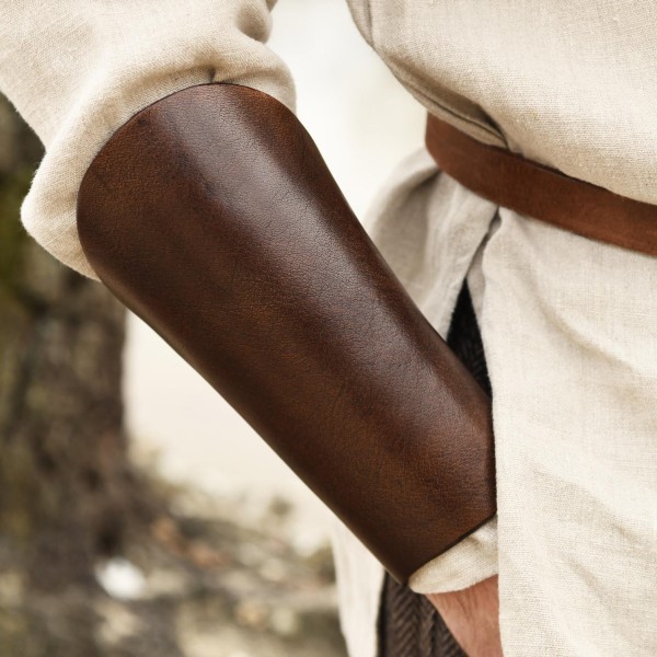 LARP Armschiene aus Leder