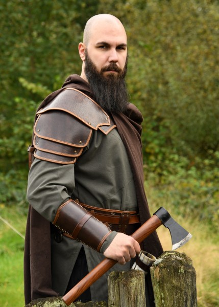 LARP Leder Schulterschutz aus Büffelleder