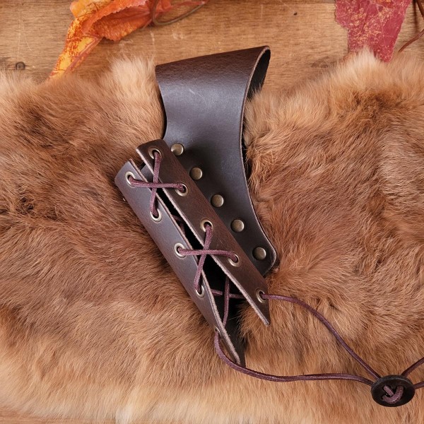 Waffenhalter aus Leder für LARP und Mittelalter mit Schnürung