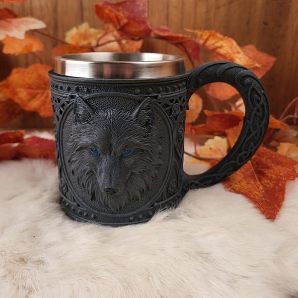 Fantasy Krug Schwarzer Wolf - handbemalt