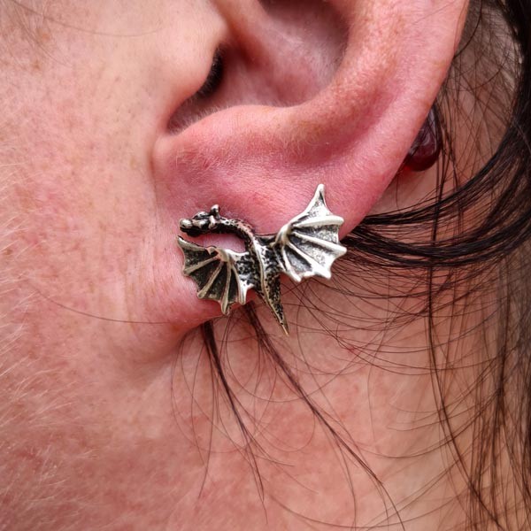 Ohrstecker Drache aus Silber