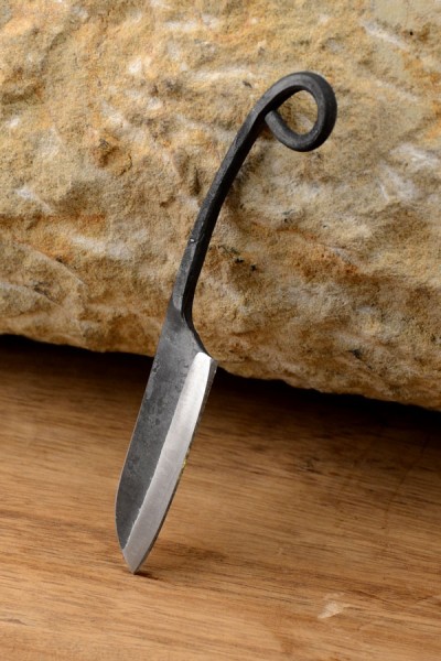 Mittelalter Messer mit Schaffußklinge und Lederscheide - handgeschmiedet