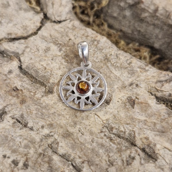 Amulett Sonne mit Bernstein aus Silber